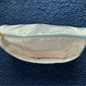 Estee Lauder Blue Cosmetic Bag with Sleek Design